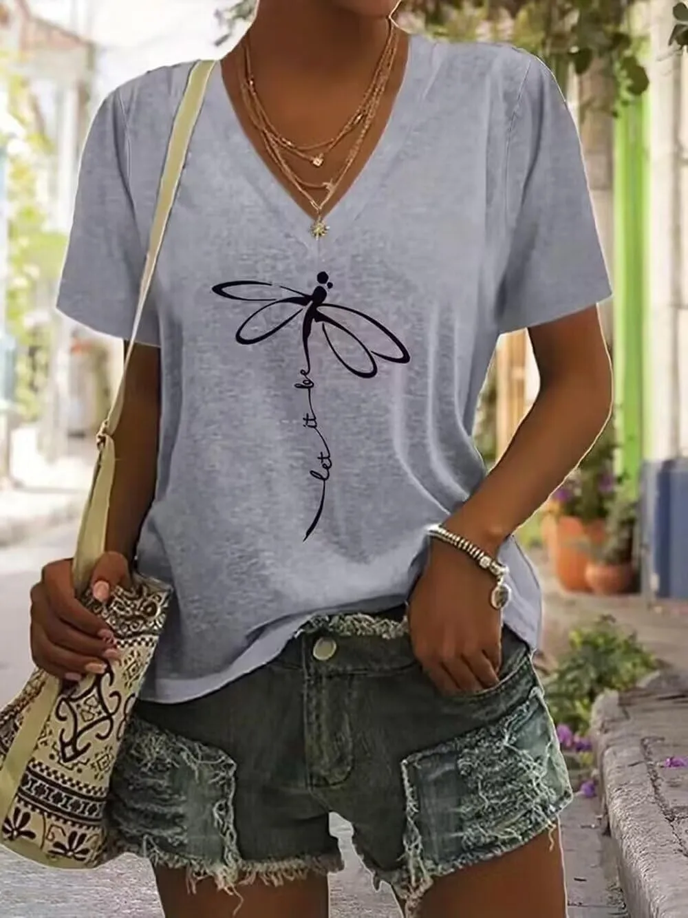 Abstract Dragonfly Shirt Cute Let It Be Letter Print T-Shirt Funny Colorful Dragonfly Graphic Summer Casual Tee Tops
