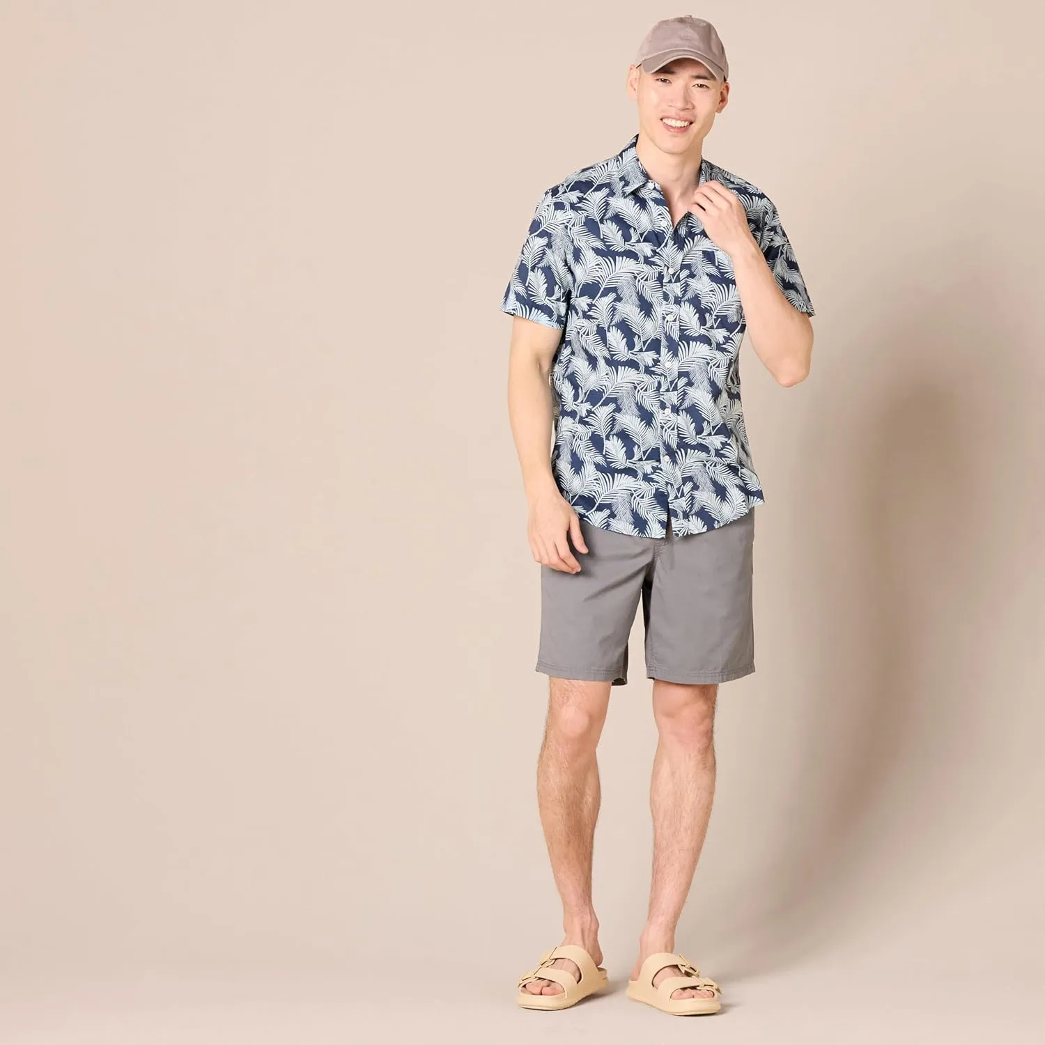 Amazon Essentials Men's 8" Inseam Relaxed-Fit Drawstring Walk Short (Available in Plus Size)