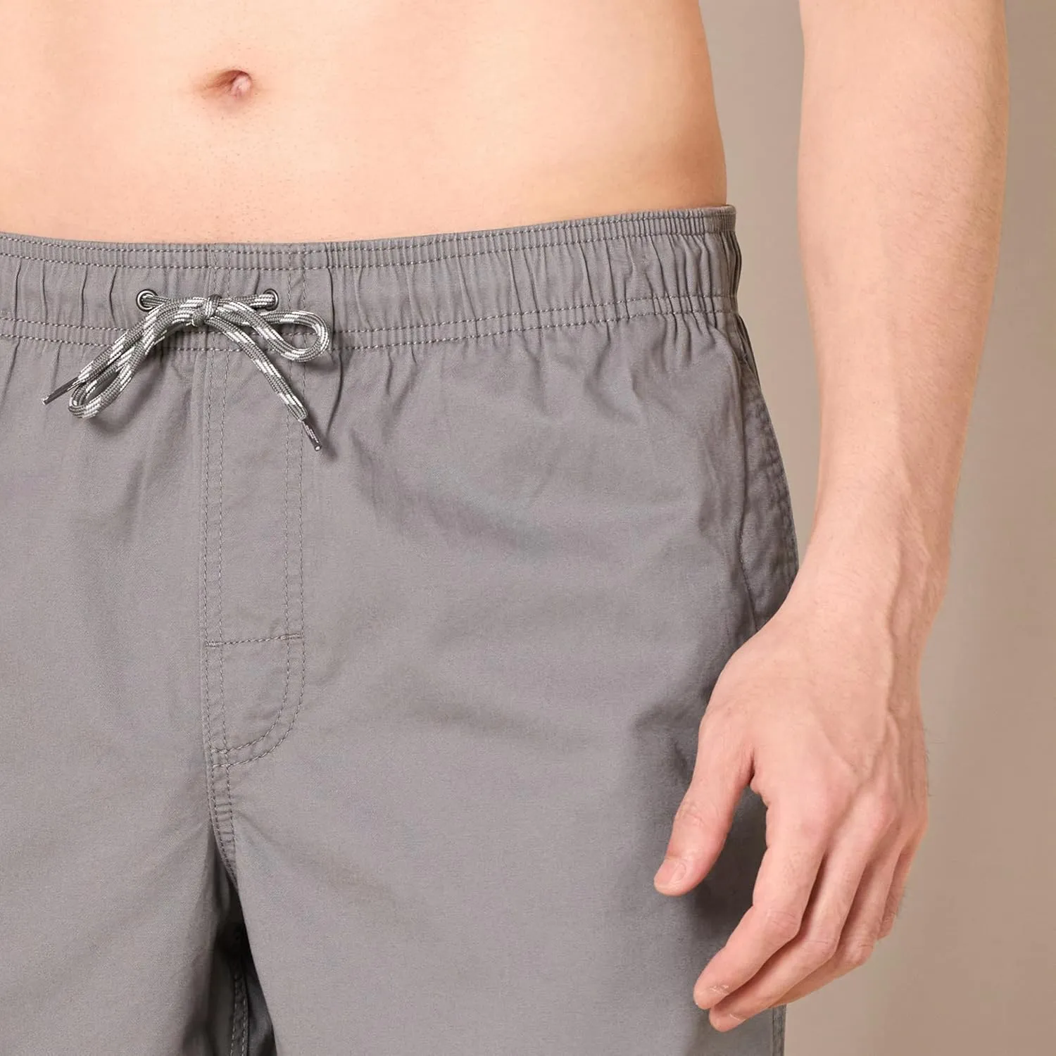 Amazon Essentials Men's 8" Inseam Relaxed-Fit Drawstring Walk Short (Available in Plus Size)
