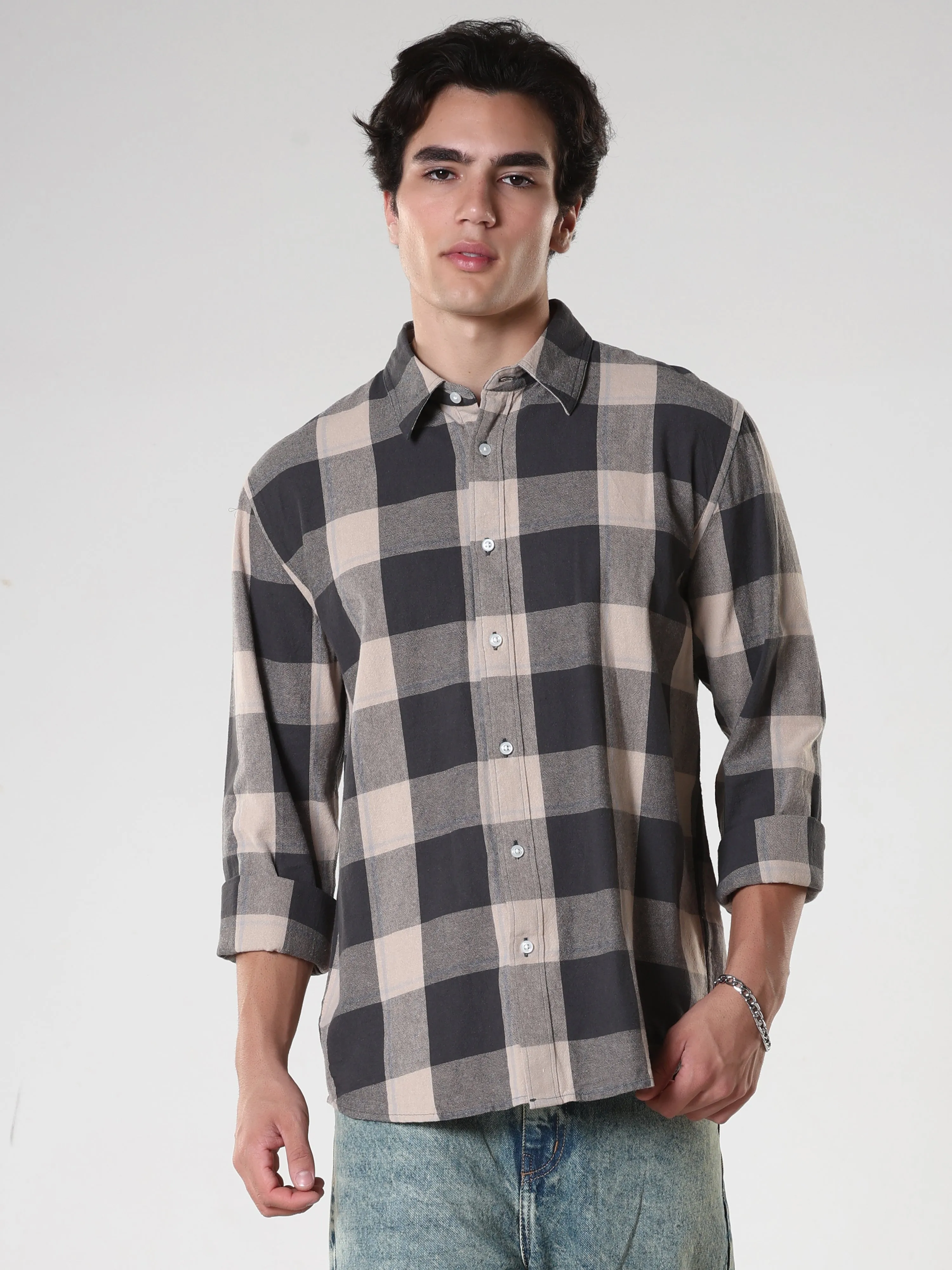 Ambar - Checkered Regular Shirt - Black