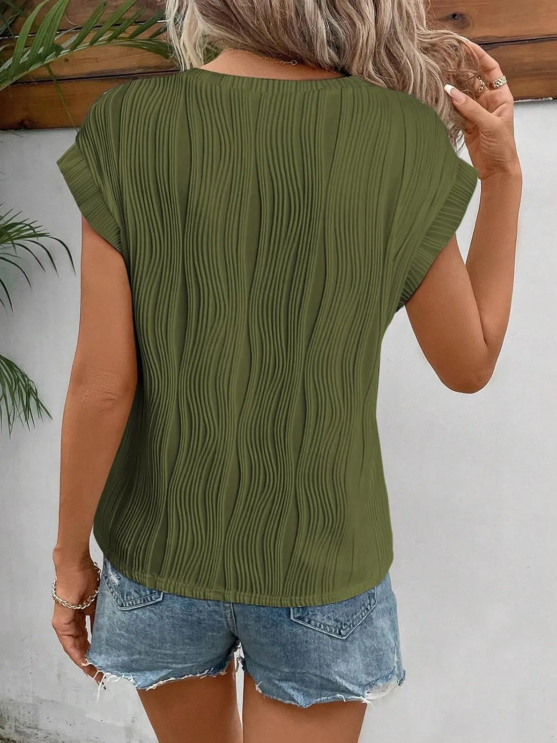 ATHMILE Womens Short Sleeve Summer Tops Crewneck Textured Shirts Basic T Shirt Casual Work Blouses