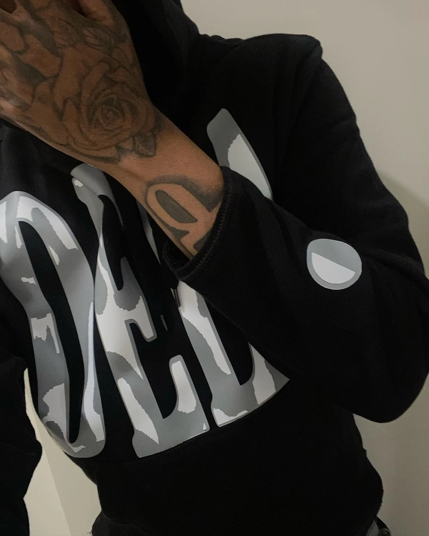 CAMO HOOD