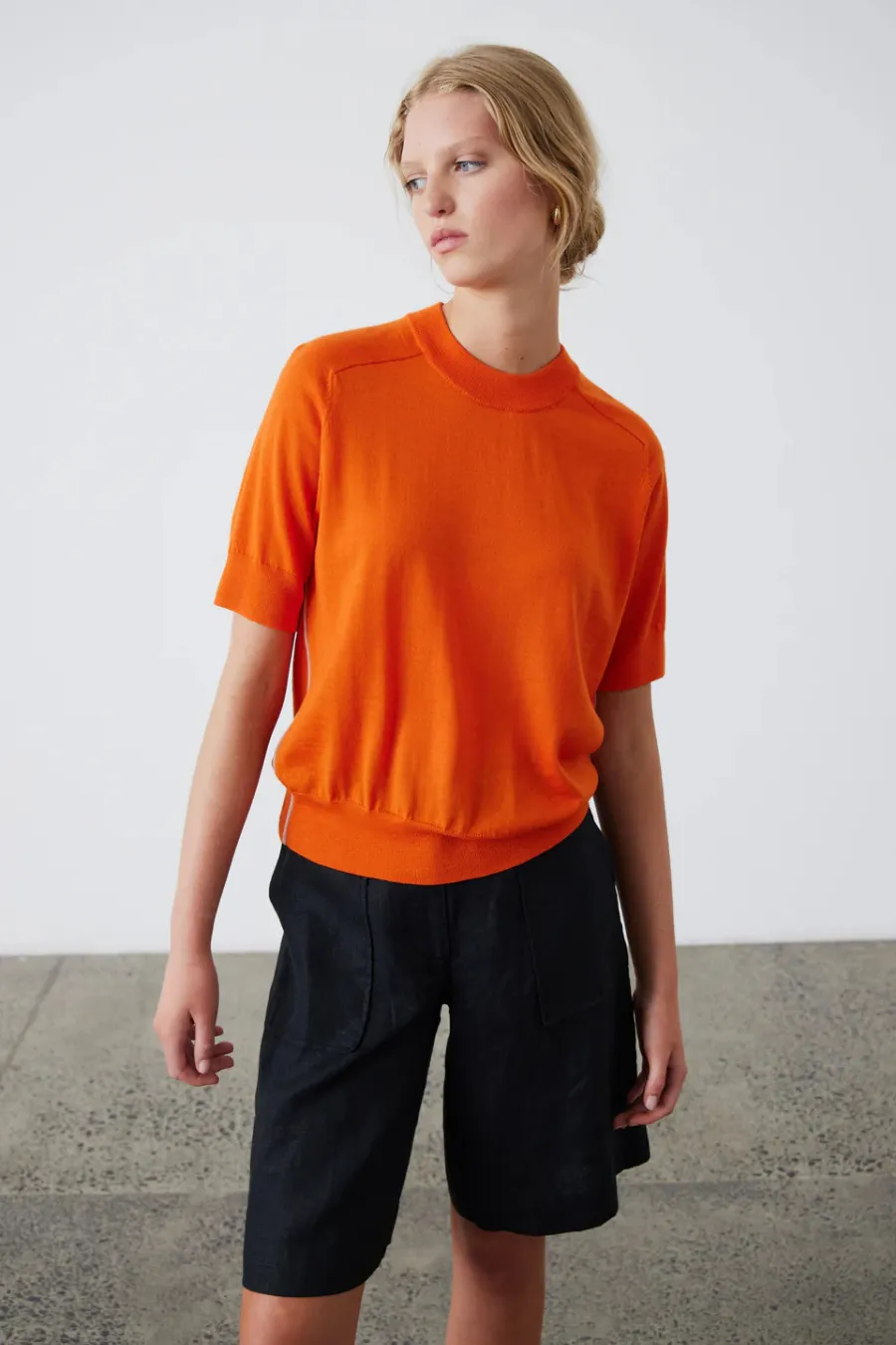 Granada Short Black