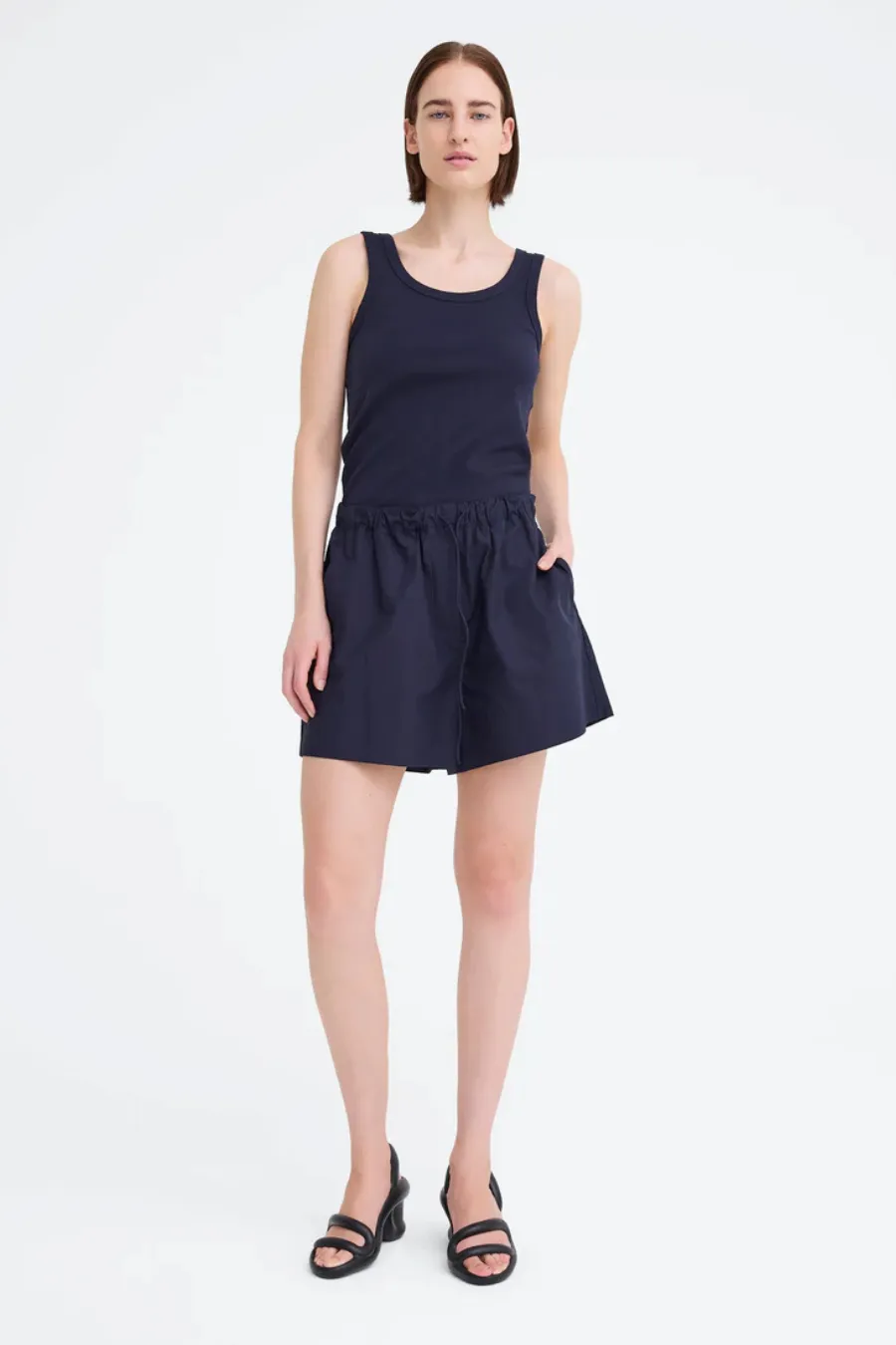 Mira Short Darkest Navy
