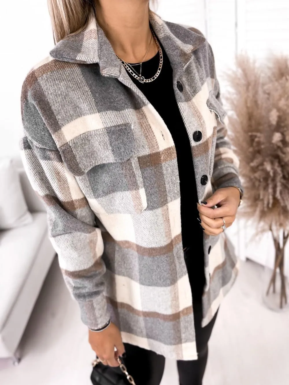 Plaid Shacket Jacket for Women Lapel Woolen Coats Comfy Button Up Long Sleeve Shirts Tartan Trench Coat with Pocket