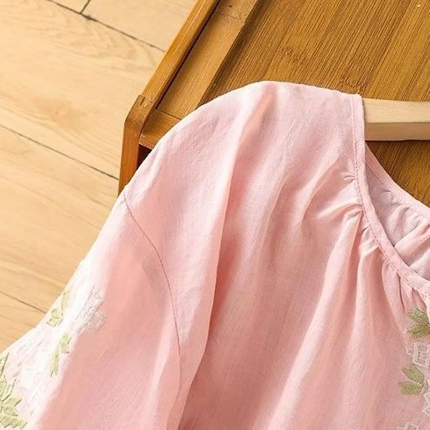 Women Linen Shirts V-Neck Embroidered Blouse Lapel Collar 2025 Fashion Tops Short Sleeve Loose Fit Tunic Tops