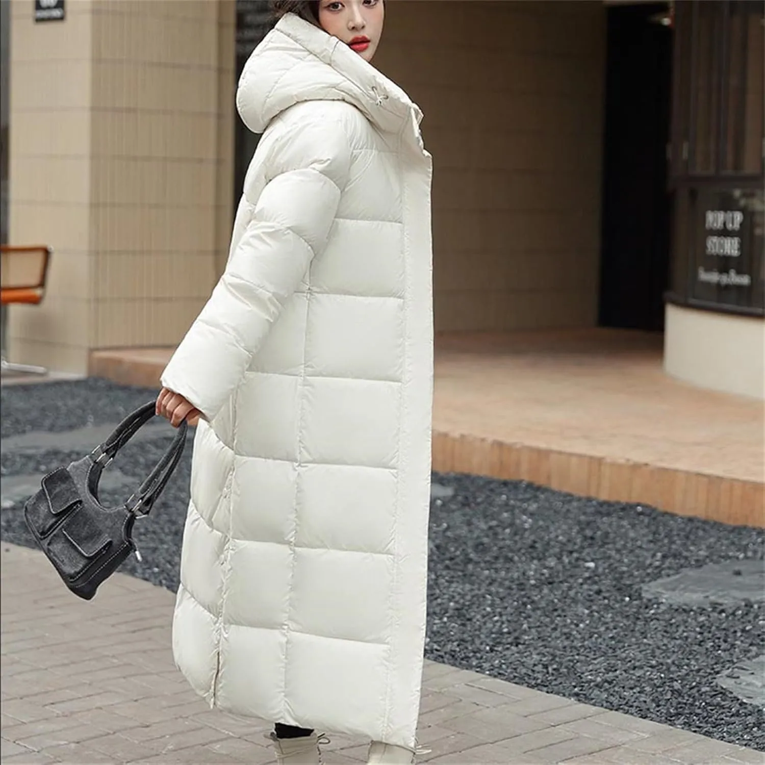 Women's Long Quilted Down Jacket Winter Thickened Hooded Zip Up Thermal Maxi Length Outwear Windproof Puffer Jackets