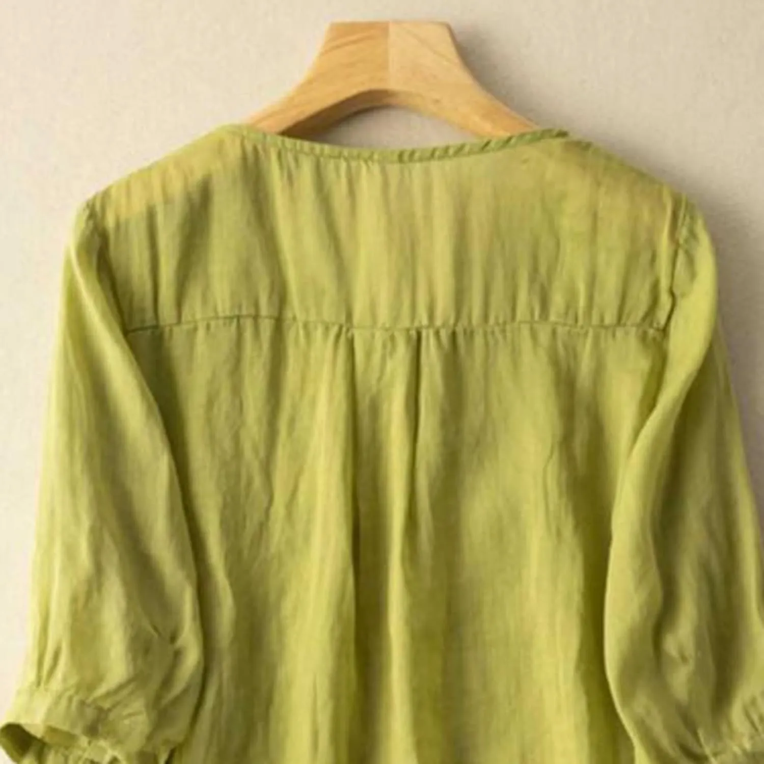 Women's Summer 3/4 Sleeve Cotton Linen Tops Vintage Mexican Embroidered Shirts Casual V Neck Boho Blouse Oversized