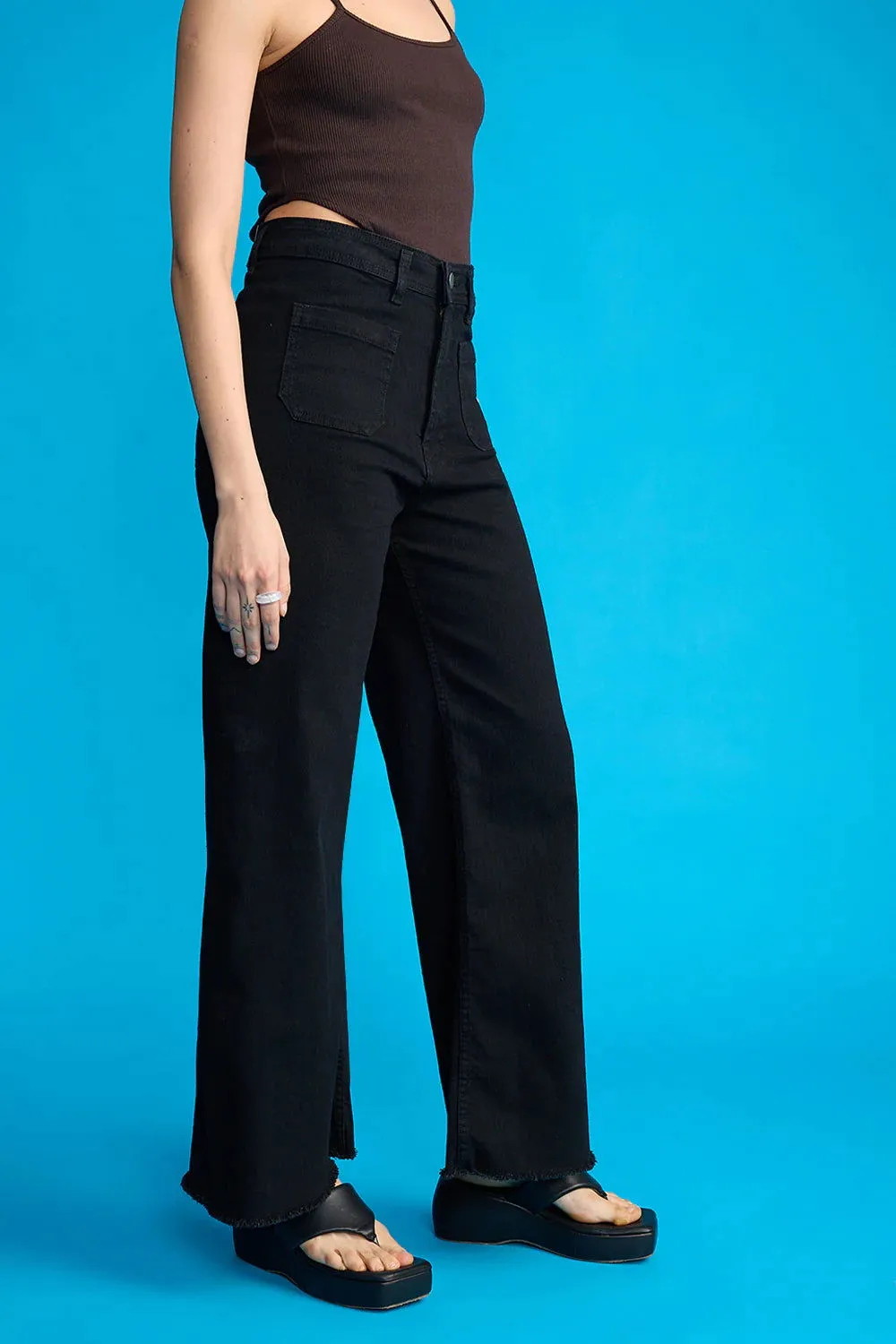 ZARA Black Utility Pocket Wide-Leg Frayed Hem Jeans.