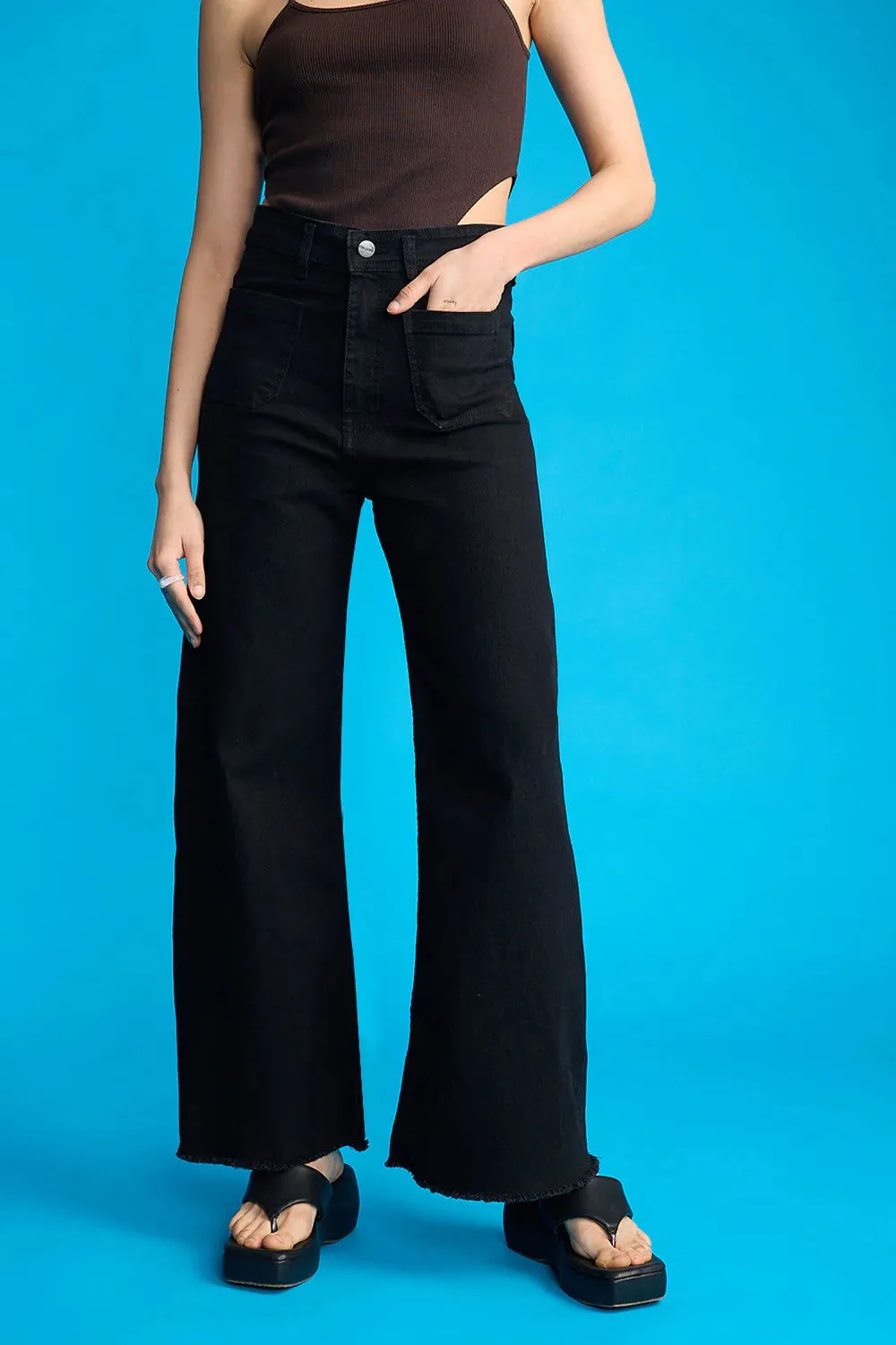 ZARA Black Utility Pocket Wide-Leg Frayed Hem Jeans.